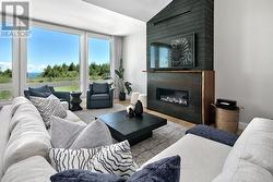 125 MOUNTAIN ROAD Meaford, ON N4L 1W6