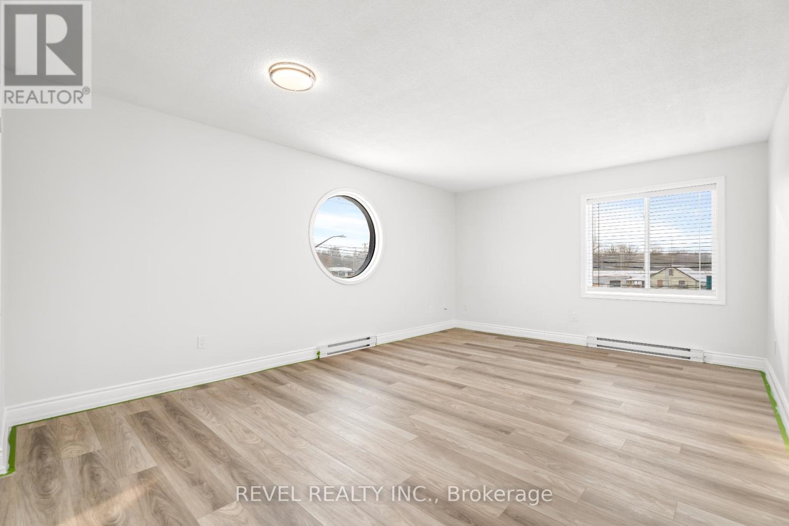 204 Samuelson Street E, Cambridge, ON