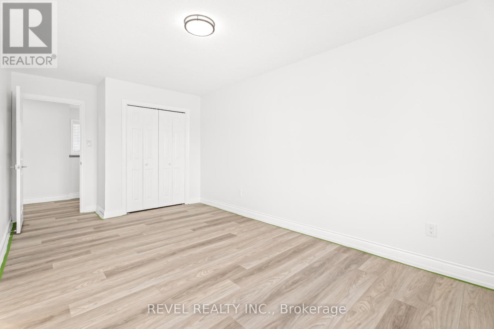 204 Samuelson Street E, Cambridge, ON
