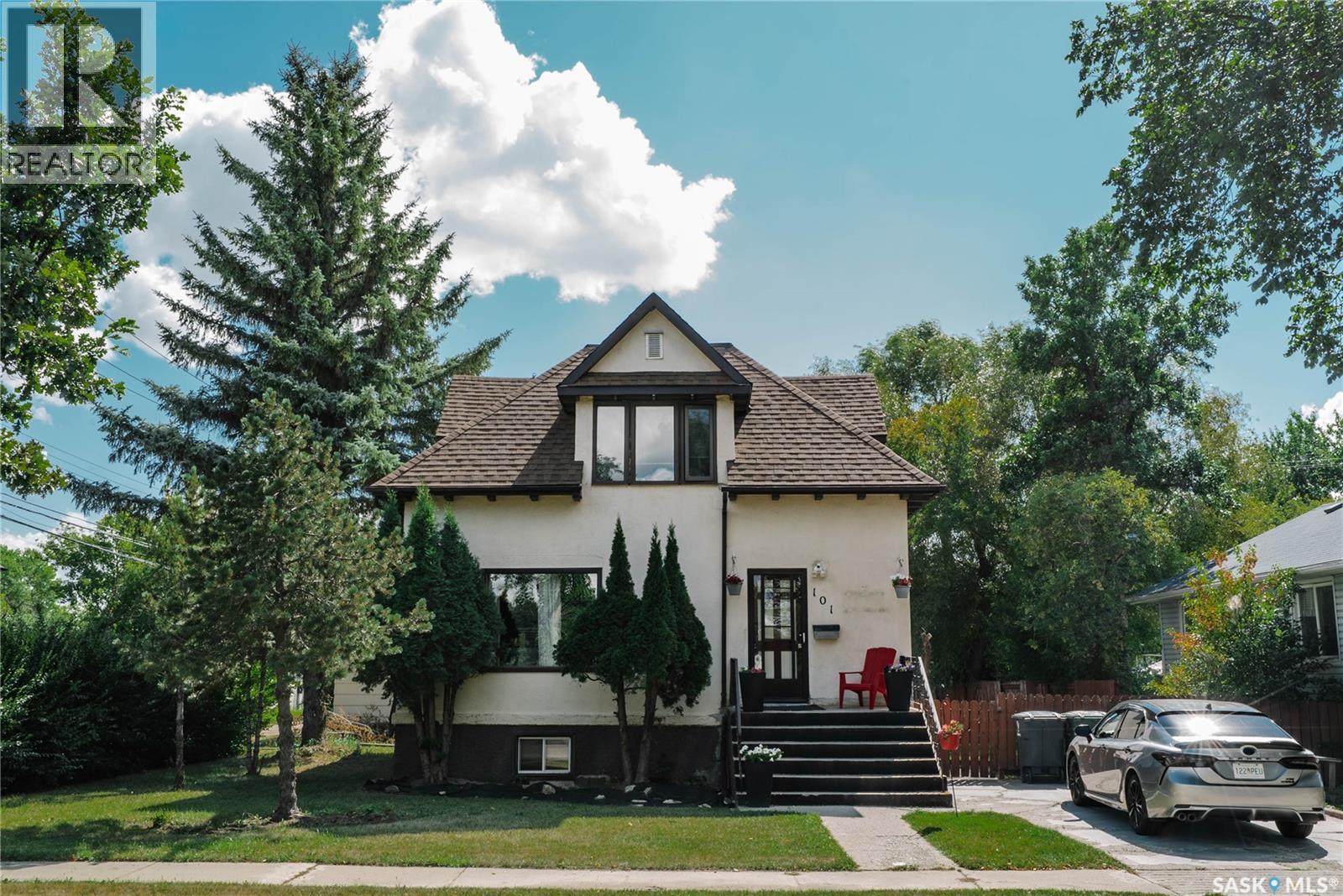 101 106Th Street W, Saskatoon, SK - Outdoor