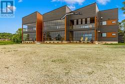 202 - 535 ISSAC STREET South Bruce Peninsula, ON N0H 2T0