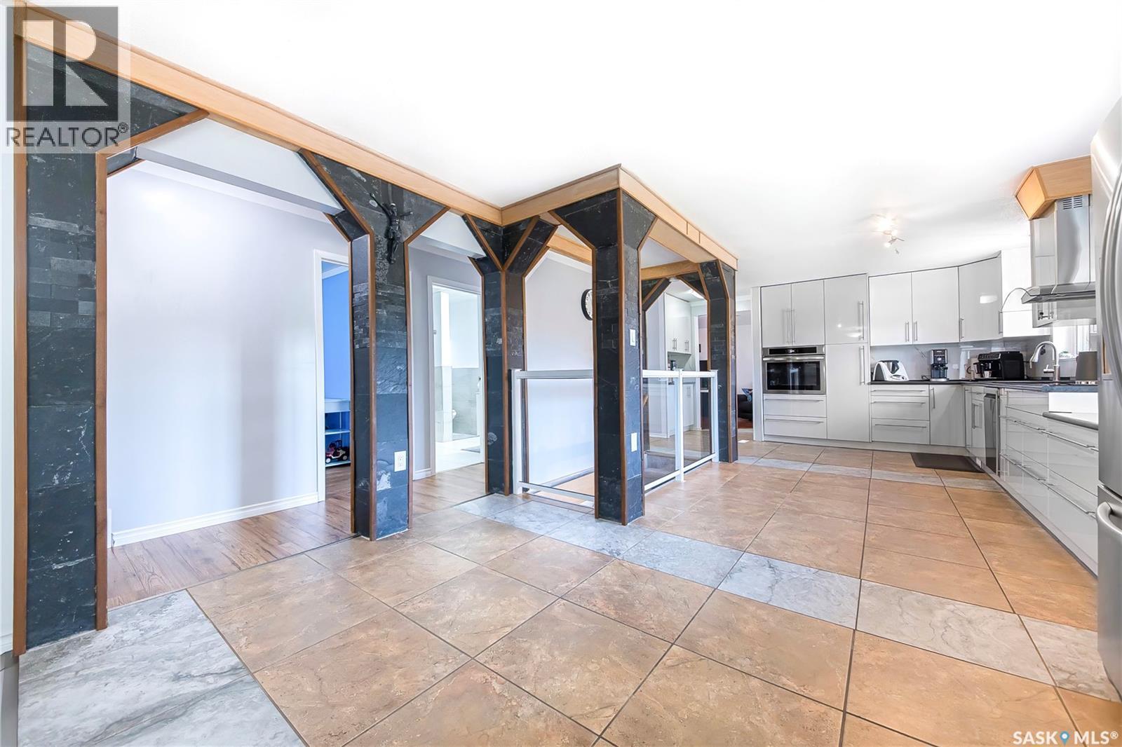 316 3Rd Avenue, Meacham, SK - Indoor Photo Showing Kitchen