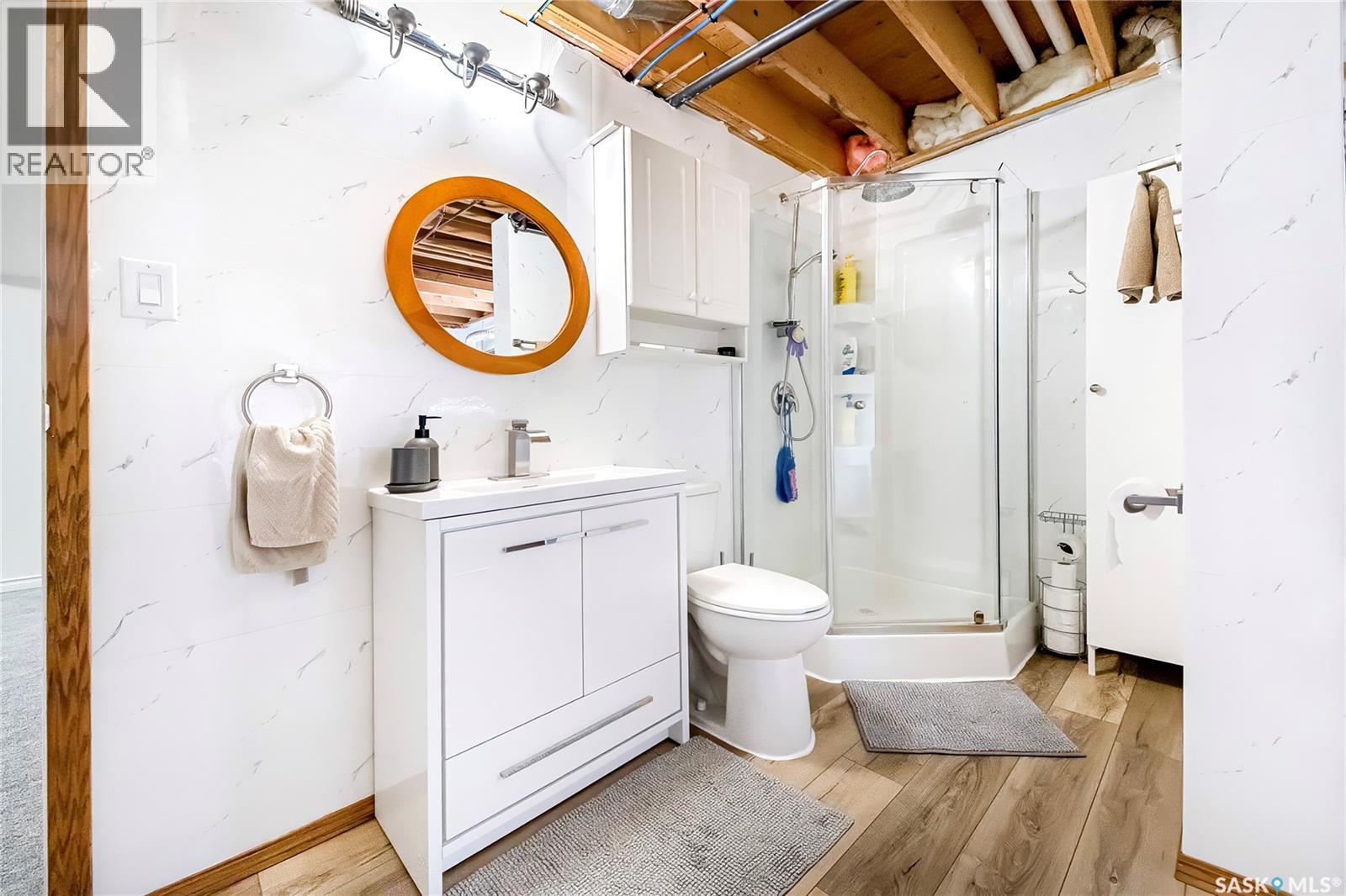 316 3Rd Avenue, Meacham, SK - Indoor Photo Showing Bathroom