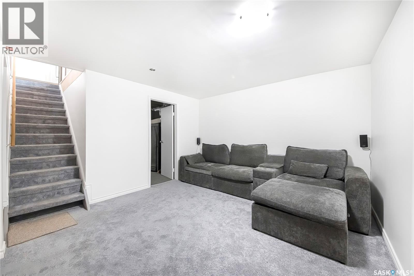 316 3Rd Avenue, Meacham, SK - Indoor