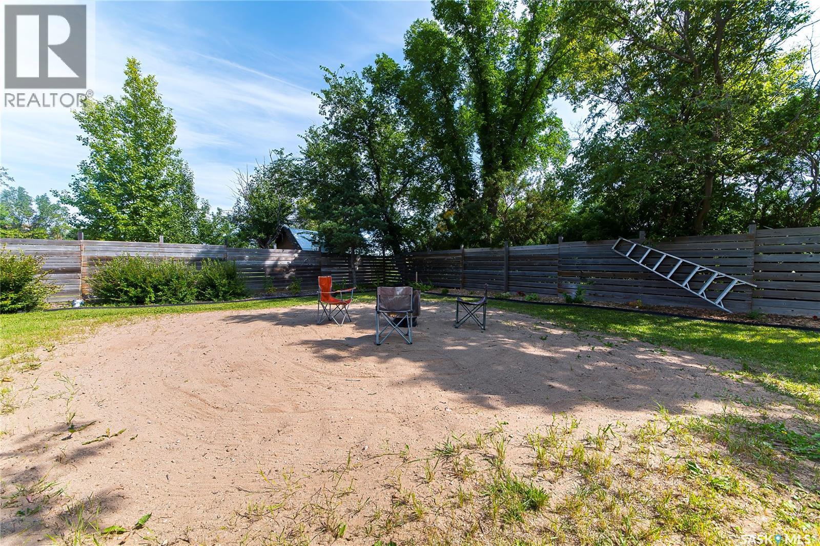 316 3Rd Avenue, Meacham, SK - Outdoor