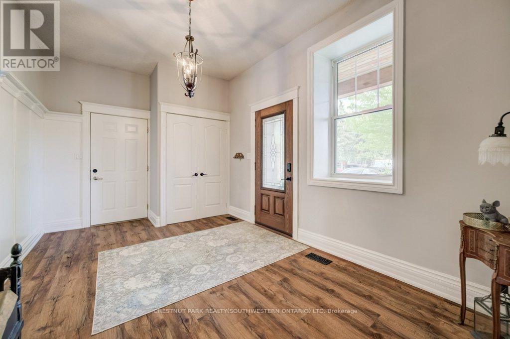 35 Schweitzer Street, Kitchener, ON - Indoor Photo Showing Other Room