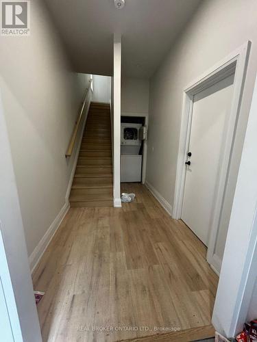 30 Victoria Avenue N, Hamilton, ON - Indoor Photo Showing Other Room