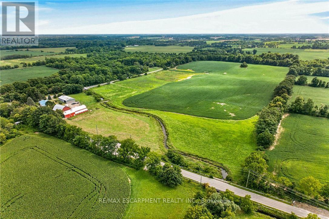 7011 Dickenson Road E, Hamilton, ON - Outdoor With View