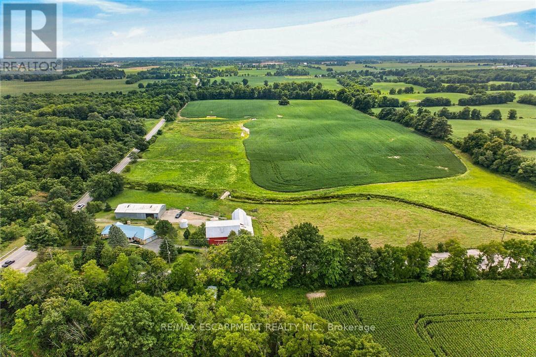 7011 Dickenson Road E, Hamilton, ON - Outdoor With View
