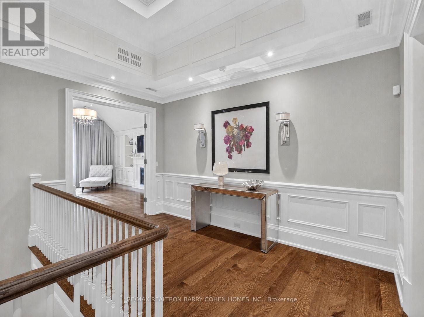 21 Don Ridge Drive, Toronto, ON - Indoor Photo Showing Other Room