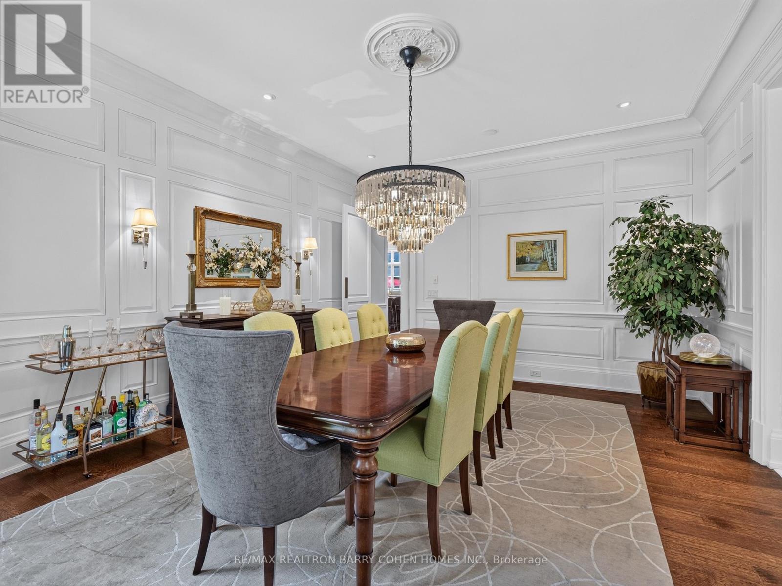 21 Don Ridge Drive, Toronto, ON - Indoor Photo Showing Dining Room