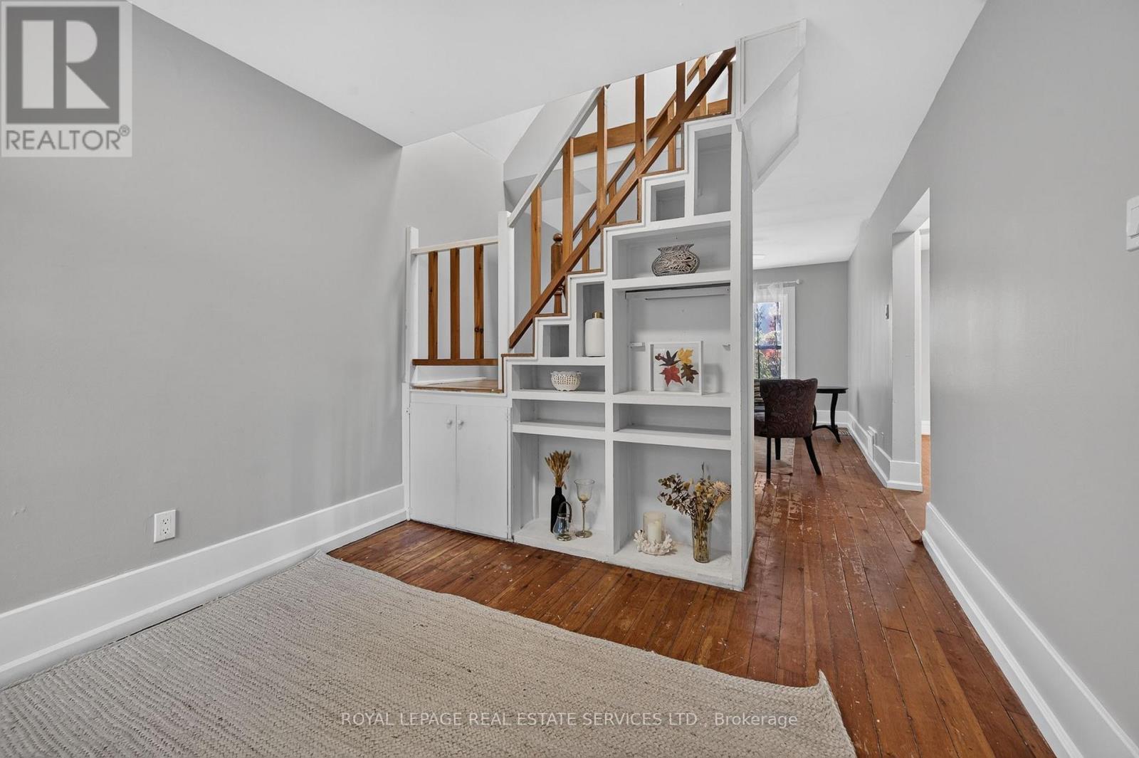 62 Erie Avenue, Hamilton, ON - Indoor Photo Showing Other Room