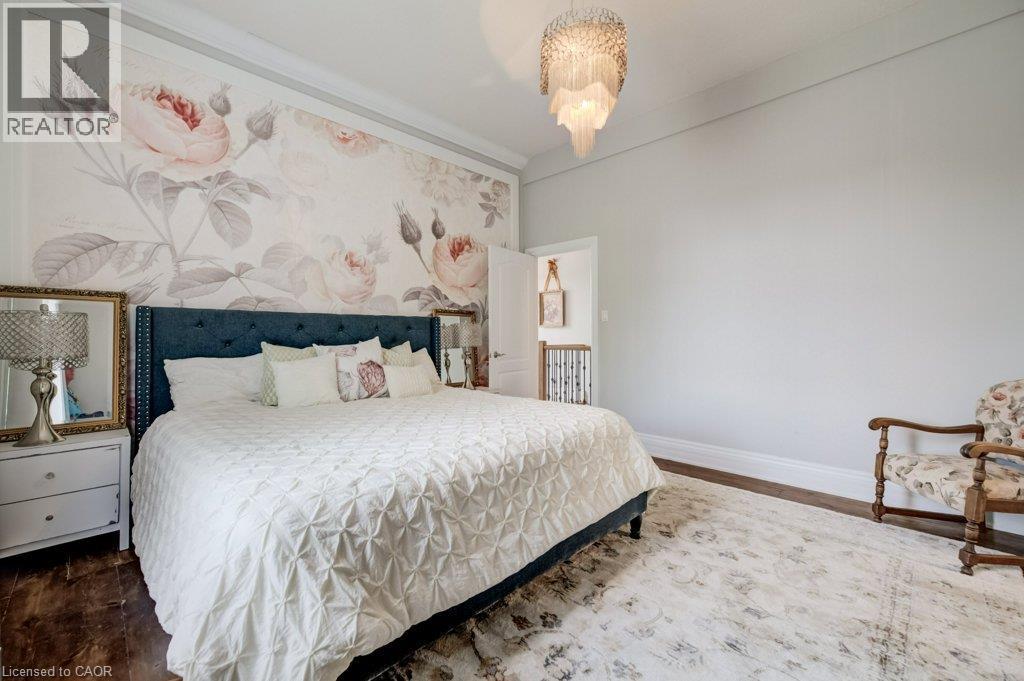35 Schweitzer Street, Kitchener, ON - Indoor Photo Showing Bedroom