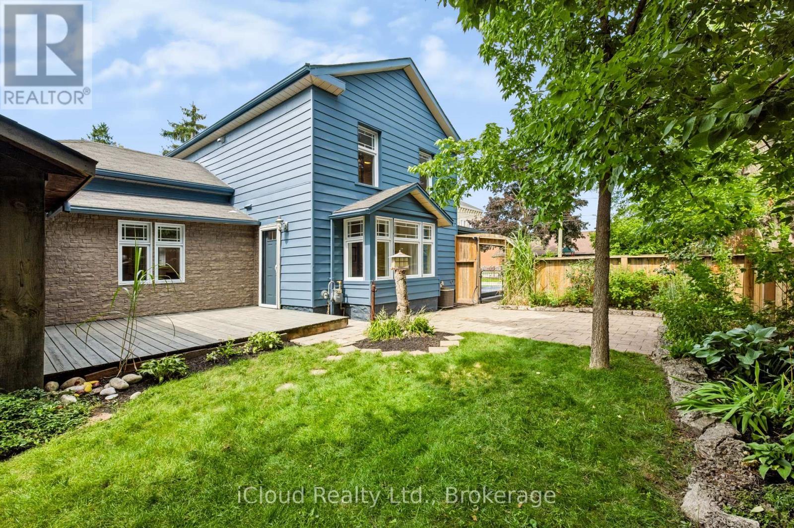 Backyard with Deck - 654 Duke Street, Cambridge, ON