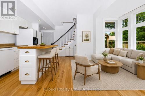 Living Room & Kitchen - 654 Duke Street, Cambridge, ON 