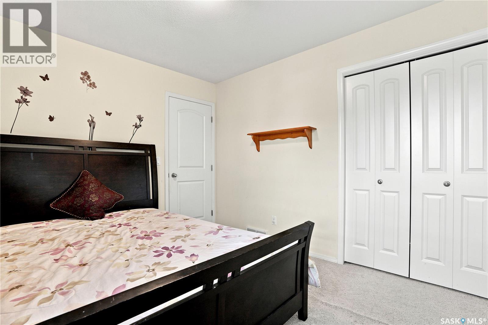 110 Stepney Crescent, Saskatoon, SK - Indoor Photo Showing Bedroom