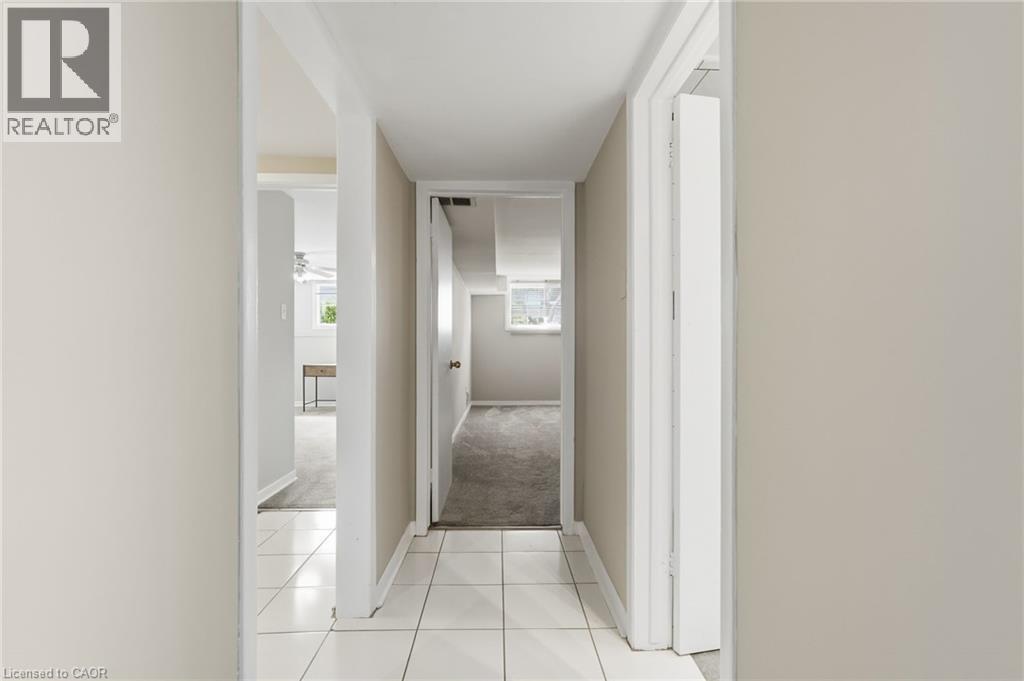635 Ramsgate Road, Burlington, ON - Indoor Photo Showing Other Room