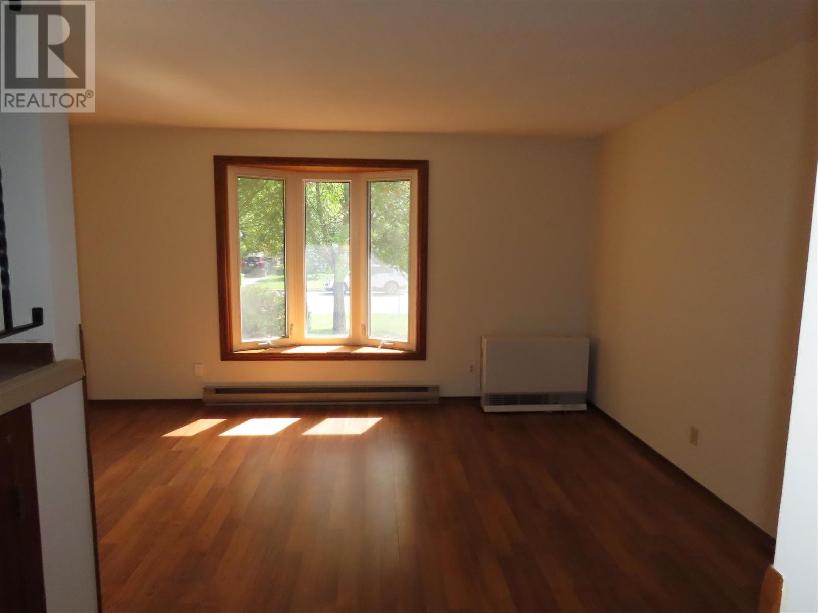 32 Breton Rd, Sault Ste Marie, ON