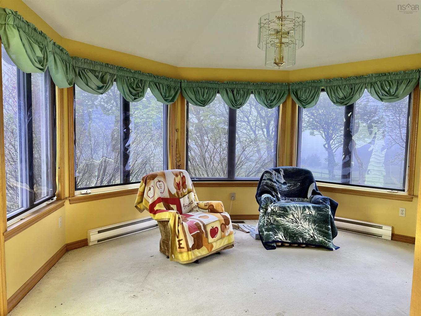 355 Pleasant Street, Yarmouth, NS