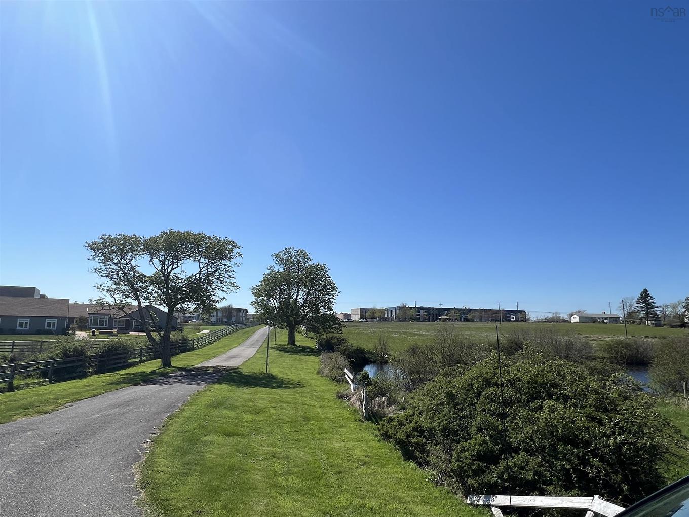 355 Pleasant Street, Yarmouth, NS