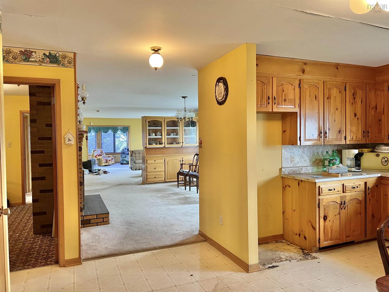 355 Pleasant Street, Yarmouth, NS