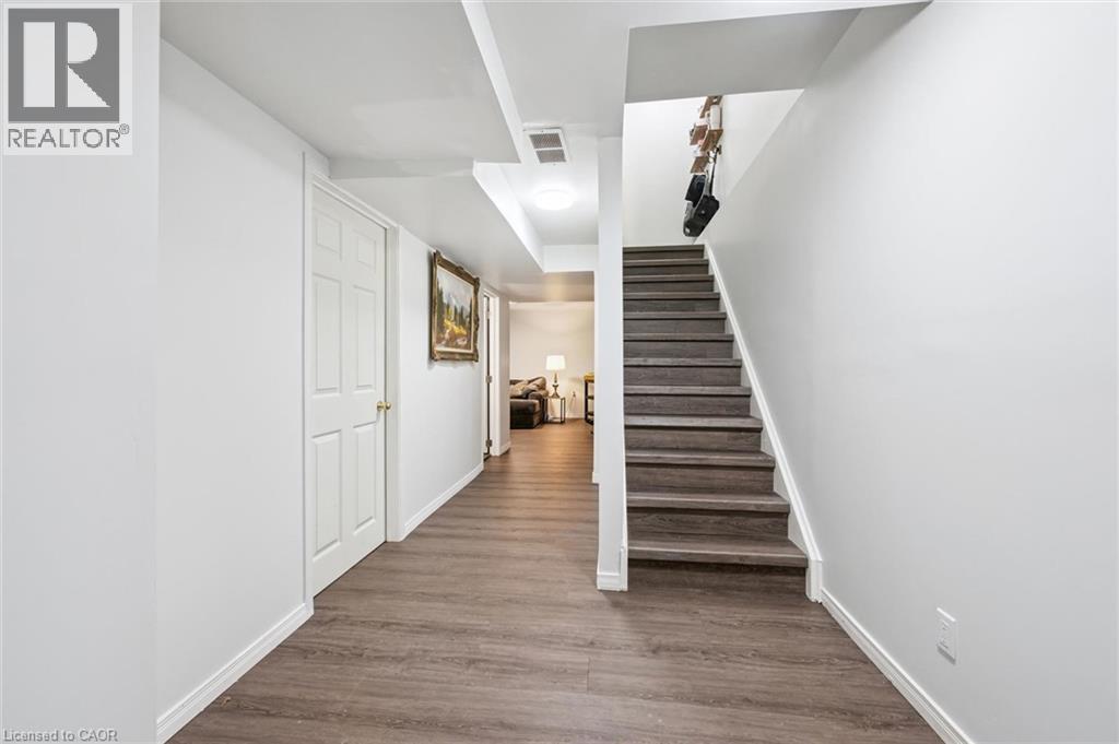 765 Angler Way, Waterloo, ON - Indoor Photo Showing Other Room