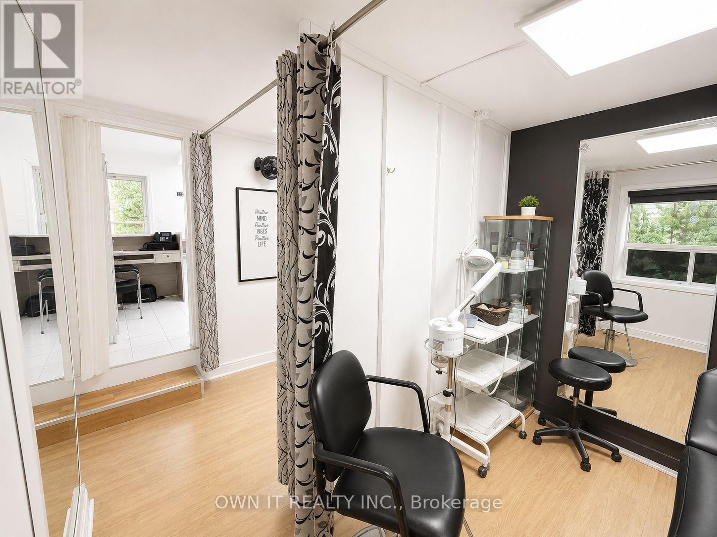 7104 Goreway Drive, Mississauga, ON