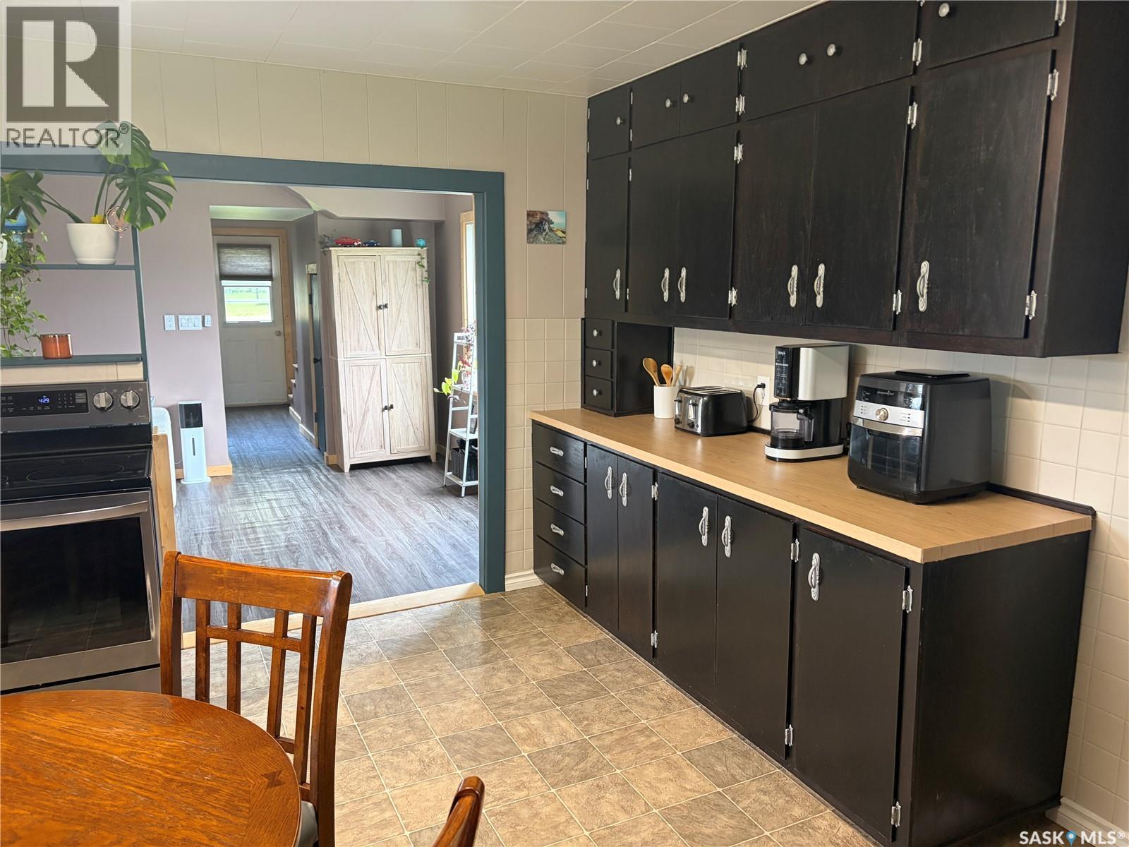 116 5Th Avenue N, Big River, SK - Indoor Photo Showing Kitchen