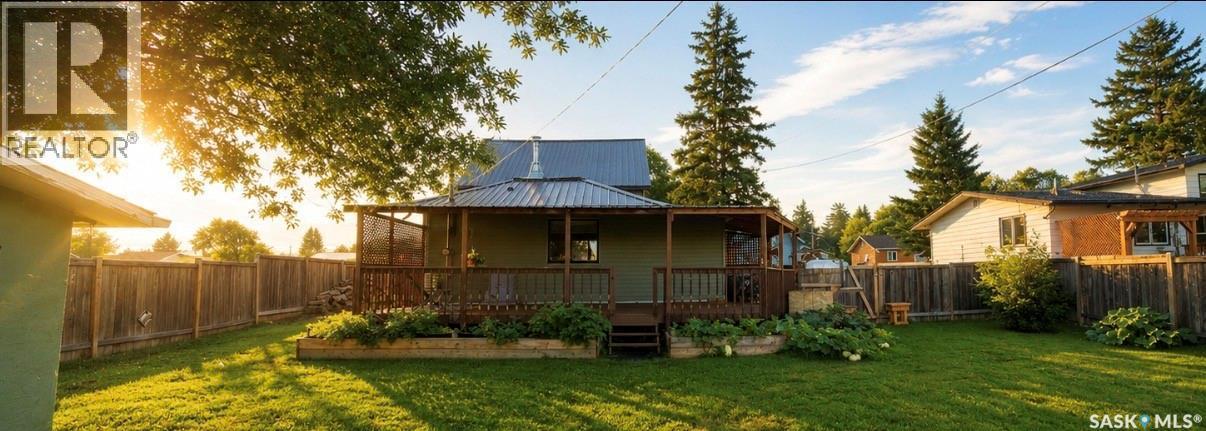 116 5Th Avenue N, Big River, SK - Outdoor With Deck Patio Veranda
