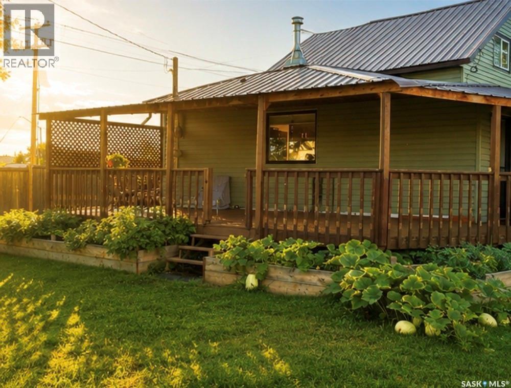116 5Th Avenue N, Big River, SK - Outdoor With Deck Patio Veranda