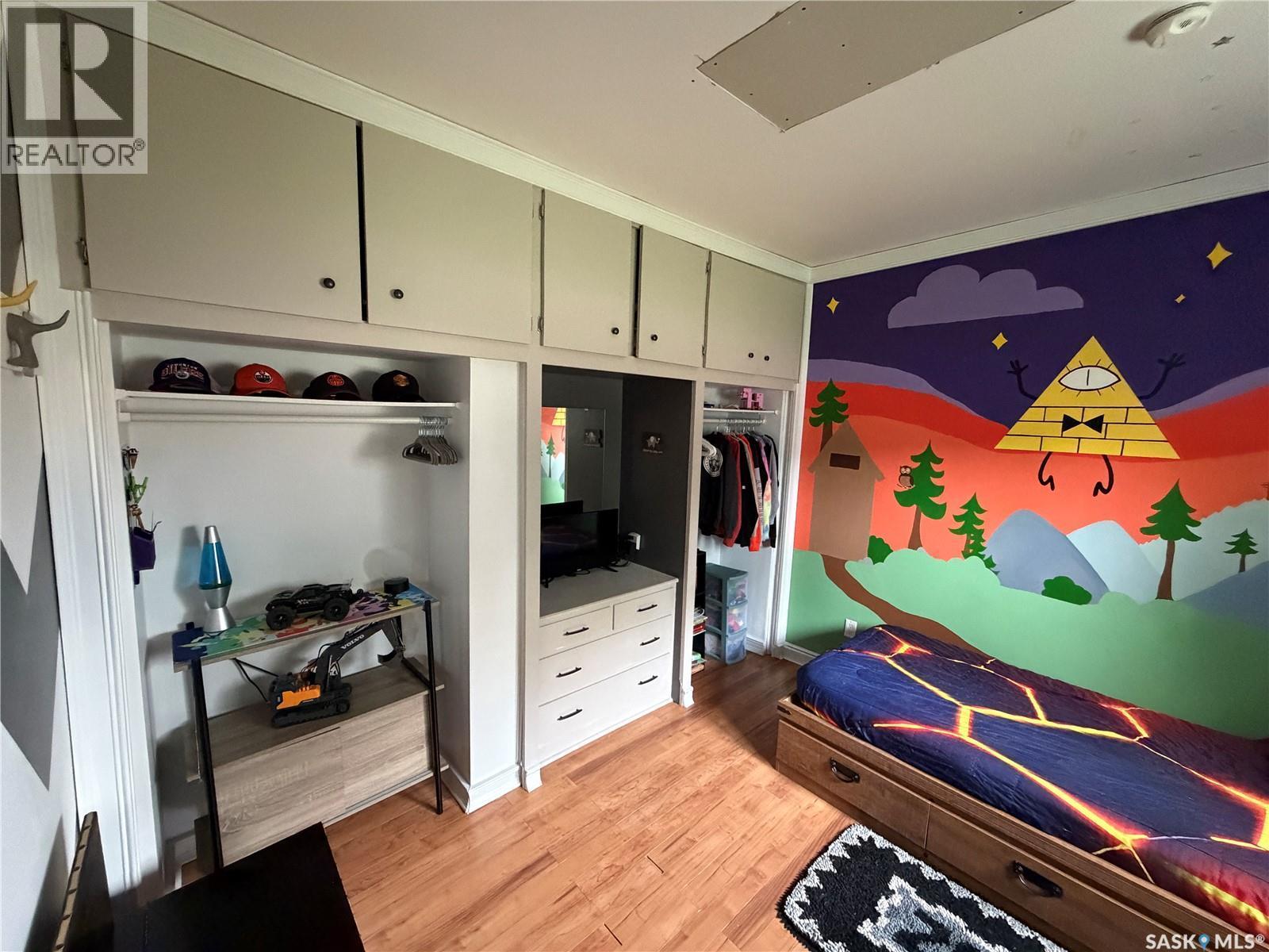 116 5Th Avenue N, Big River, SK - Indoor