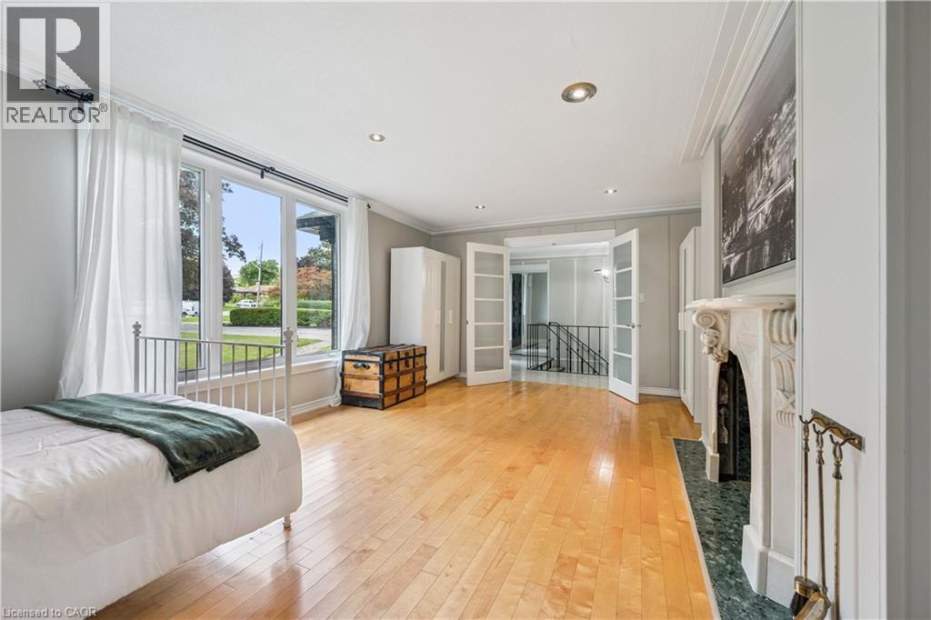 267 Abraham Street, Cambridge, ON - Indoor Photo Showing Bedroom