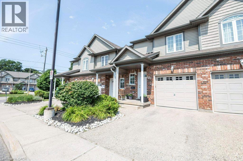 975 Strasburg Road Unit# 3, Kitchener, ON - Outdoor With Facade