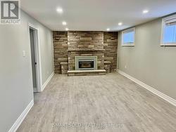 LOWER - 52 MONKSWOOD CRESCENT Newmarket, ON L3Y 2K1