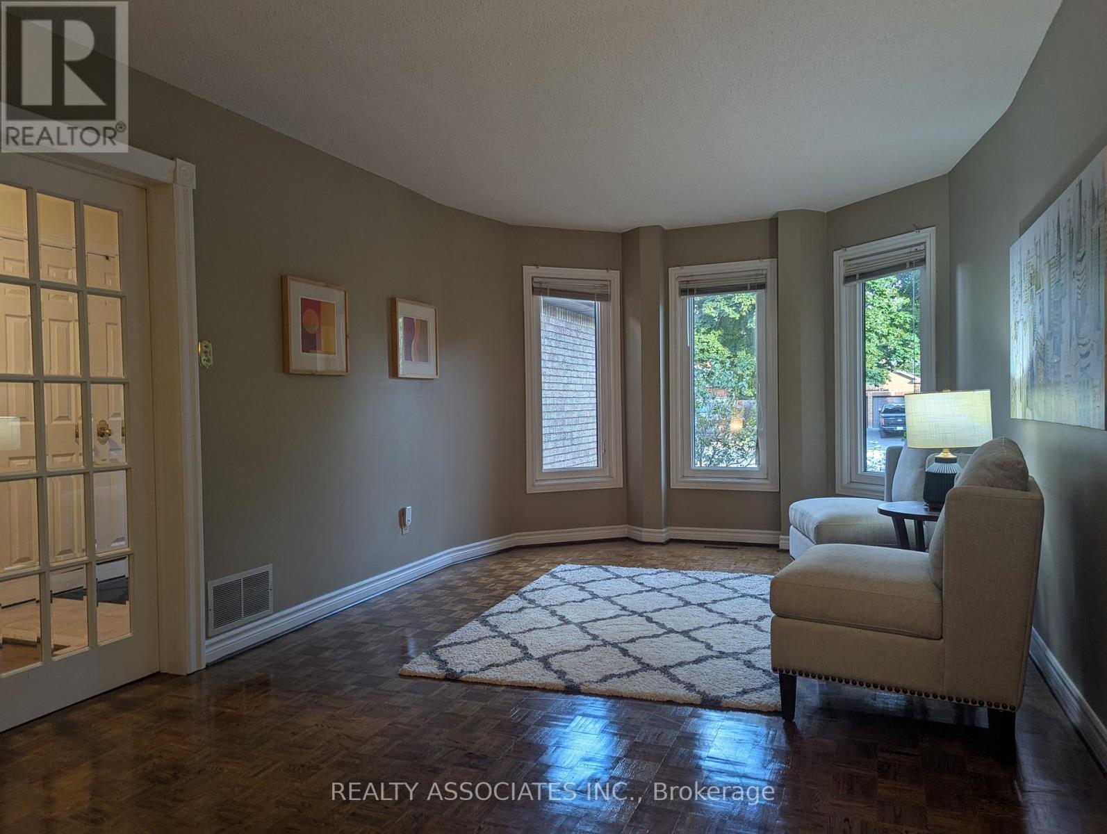 3279 Charlebrook Court, Mississauga, ON - Indoor