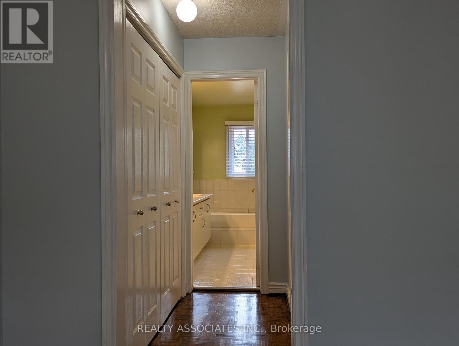 3279 Charlebrook Court, Mississauga, ON - Indoor Photo Showing Other Room