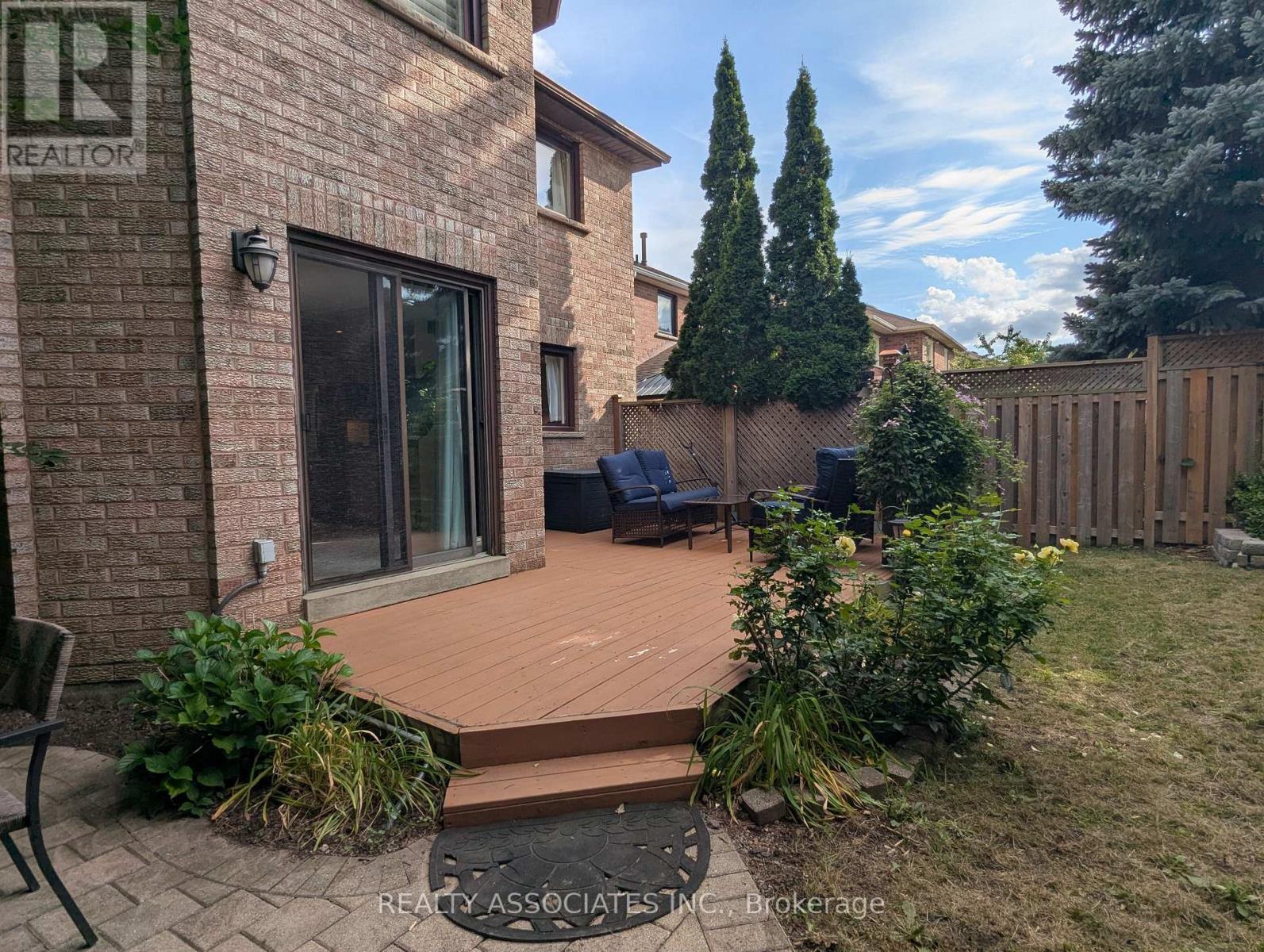 3279 Charlebrook Court, Mississauga, ON - Outdoor With Deck Patio Veranda With Exterior