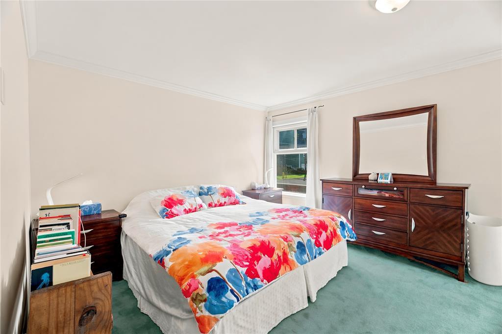 42 Empire Avenue, St. John'S, NL - Indoor Photo Showing Bedroom