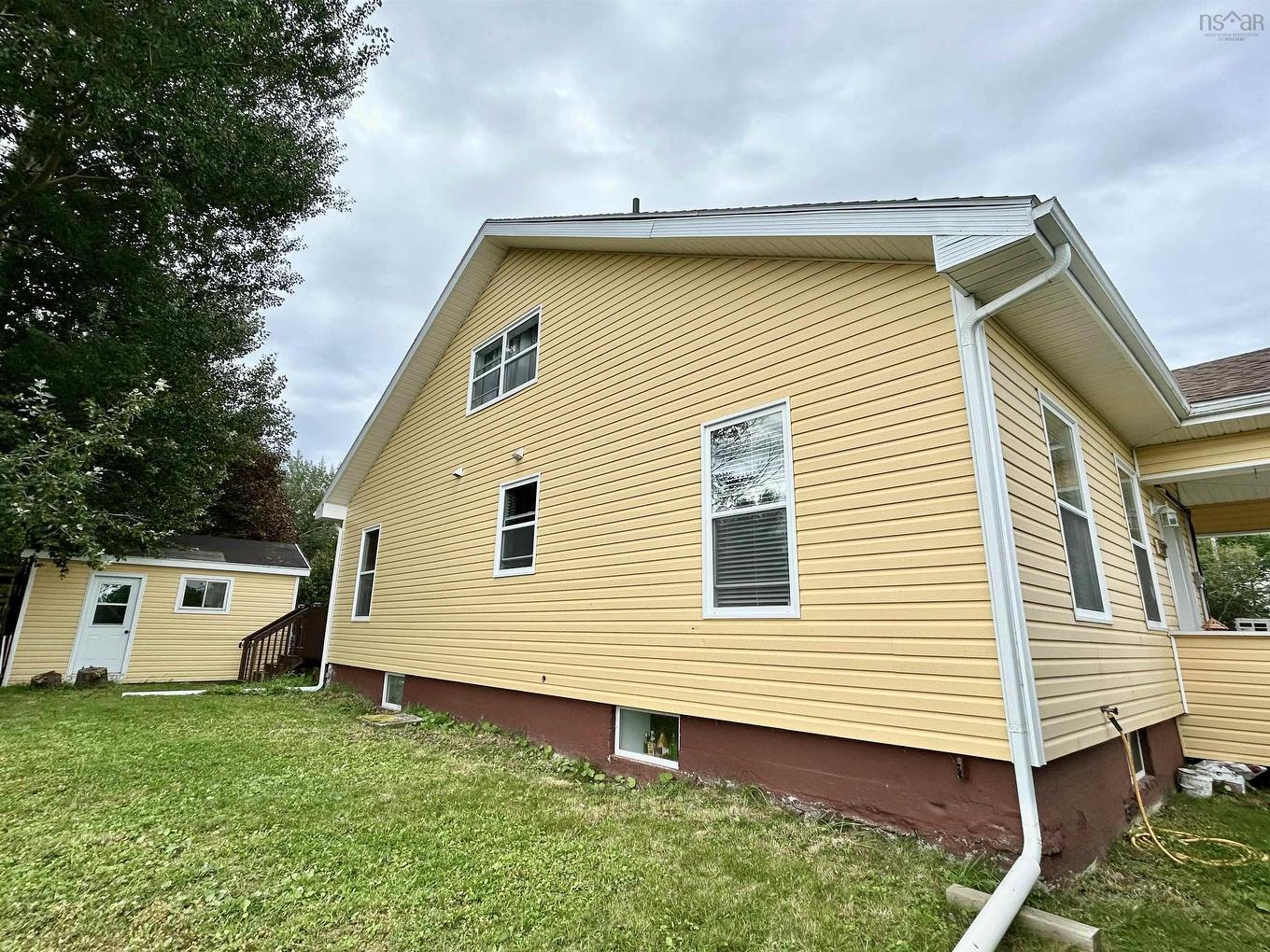 198 Main Street, Trenton, NS