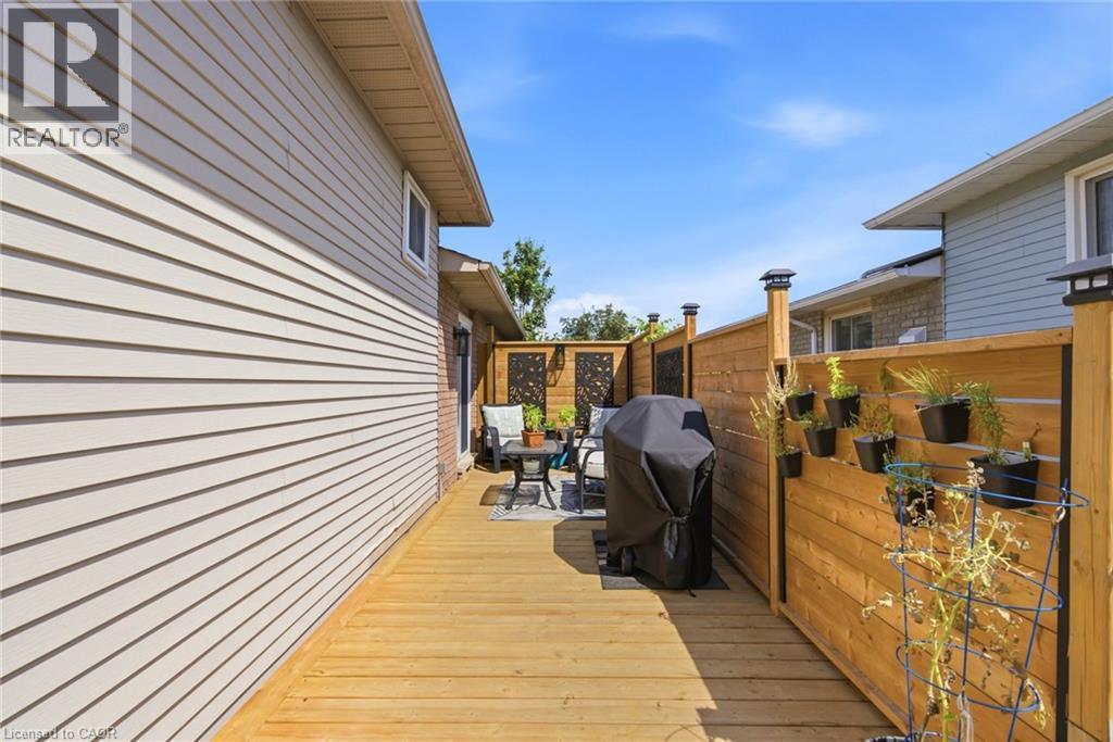 143 Independence Drive, Hamilton, ON - Outdoor With Deck Patio Veranda With Exterior