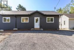 79 CHAFFEY TOWNSHIP ROAD Huntsville (Chaffey), ON P1H 1C8