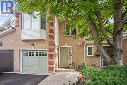 Exceptionally Well-Maintained 3 Bedroom Townhome! - 