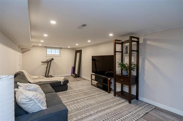 508 Montague Ave, Winnipeg, MB - Indoor