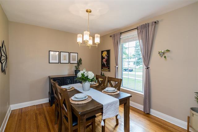 508 Montague Ave, Winnipeg, MB - Indoor Photo Showing Dining Room
