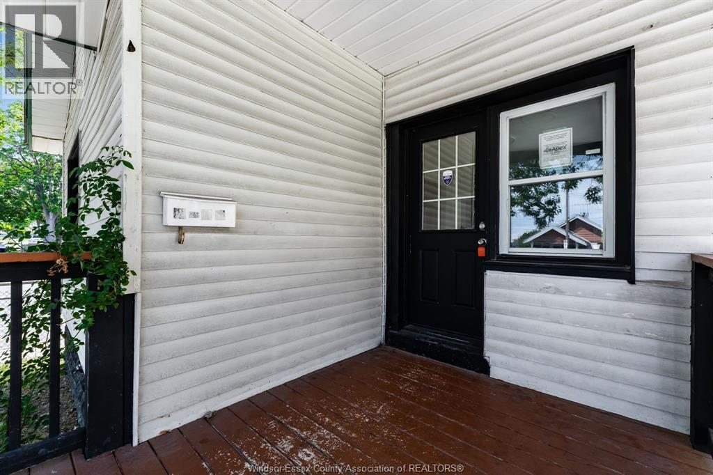 1343 Lillian, Windsor, ON - Outdoor With Exterior