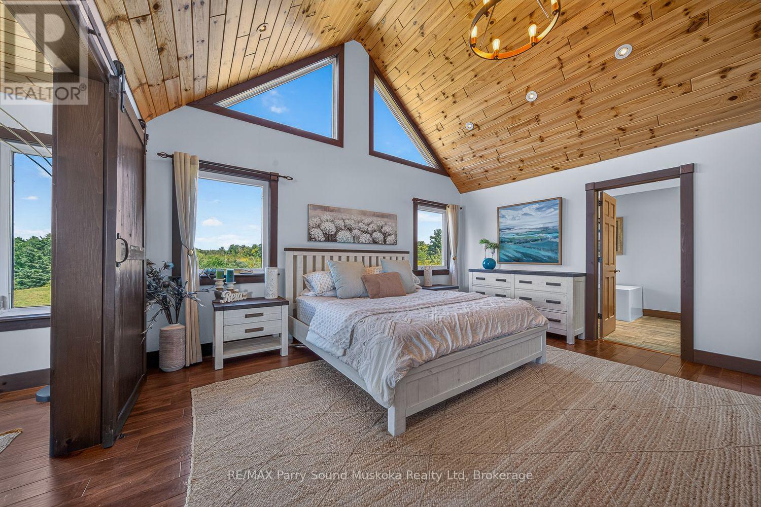 64 Mccords Road, Mckellar, ON - Indoor Photo Showing Bedroom