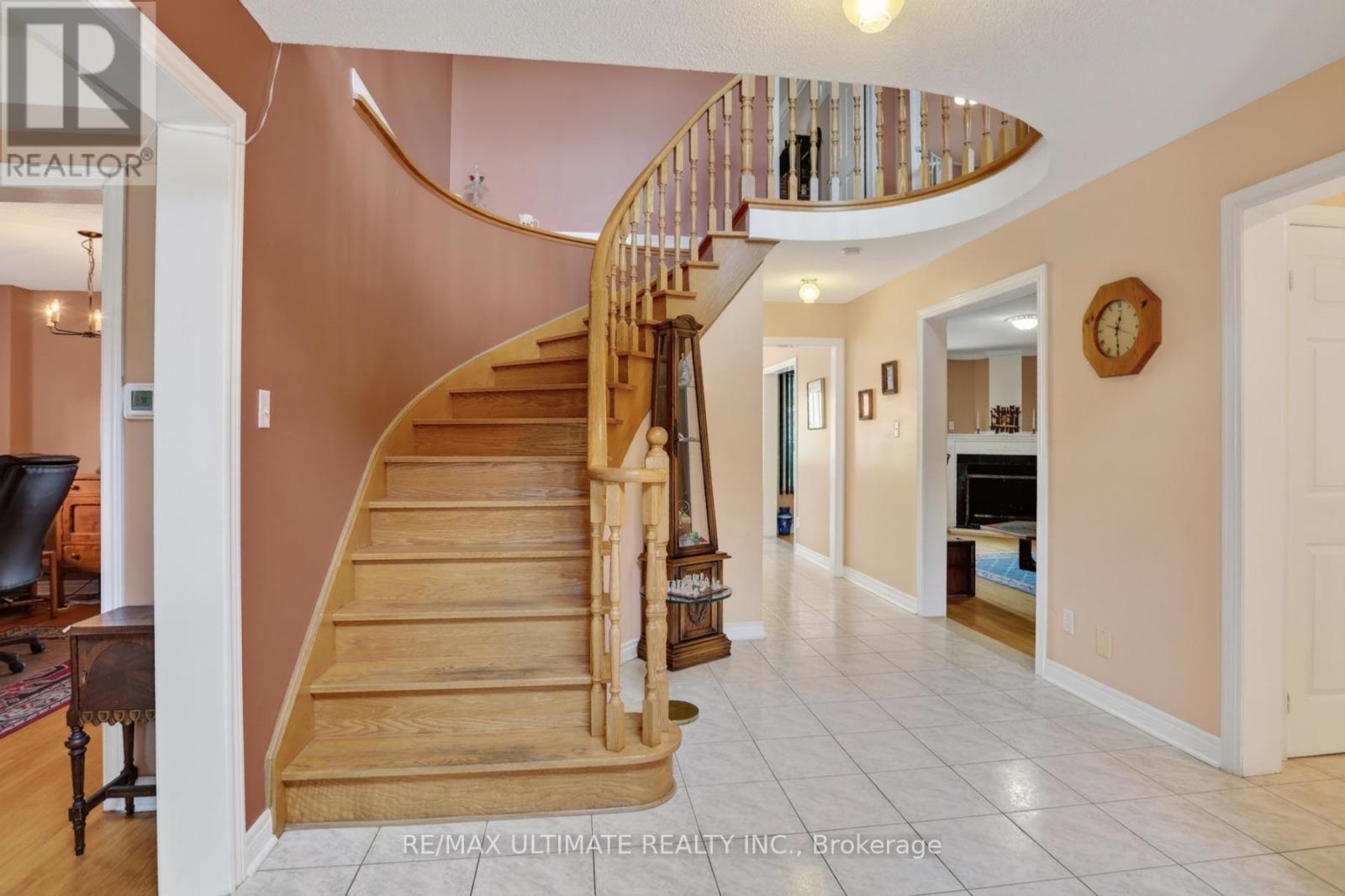 60 Devonridge Crescent, Toronto, ON - Indoor Photo Showing Other Room