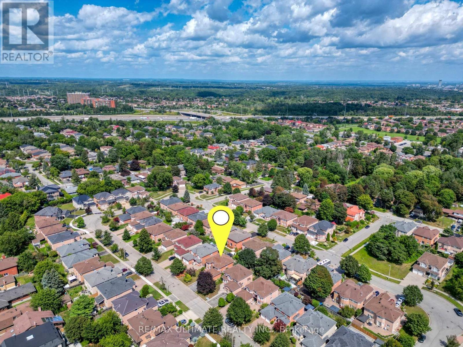60 Devonridge Crescent, Toronto, ON - Outdoor With View