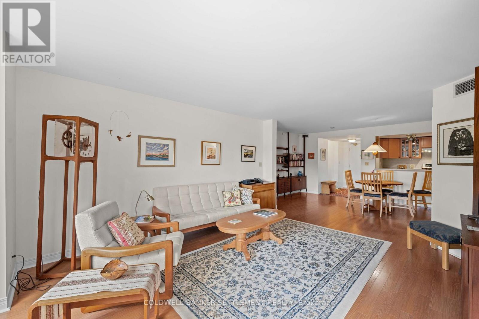207 - 23 Rogers Road, Perth, ON - Indoor Photo Showing Living Room