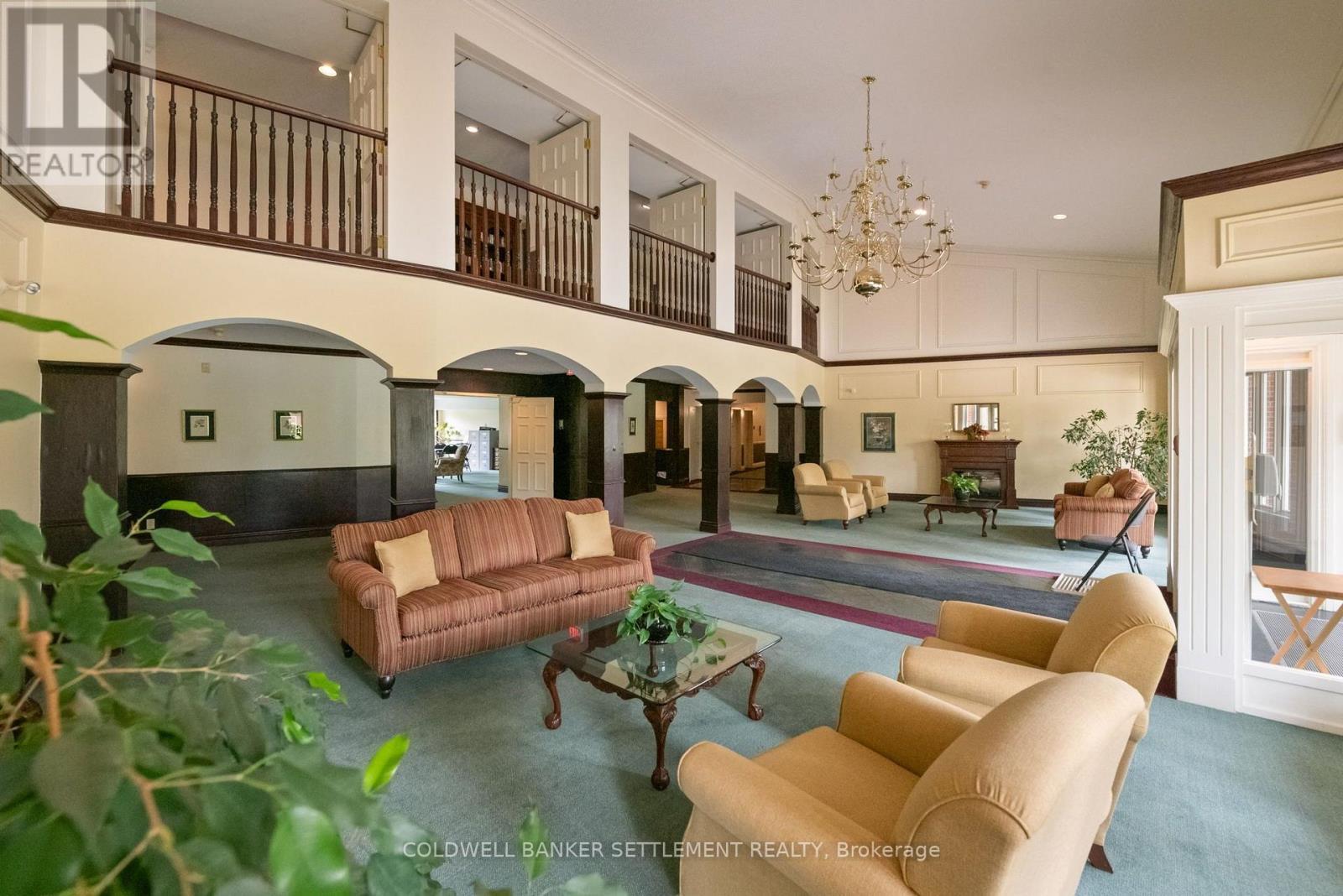 Main lobby - 207 - 23 Rogers Road, Perth, ON - Indoor